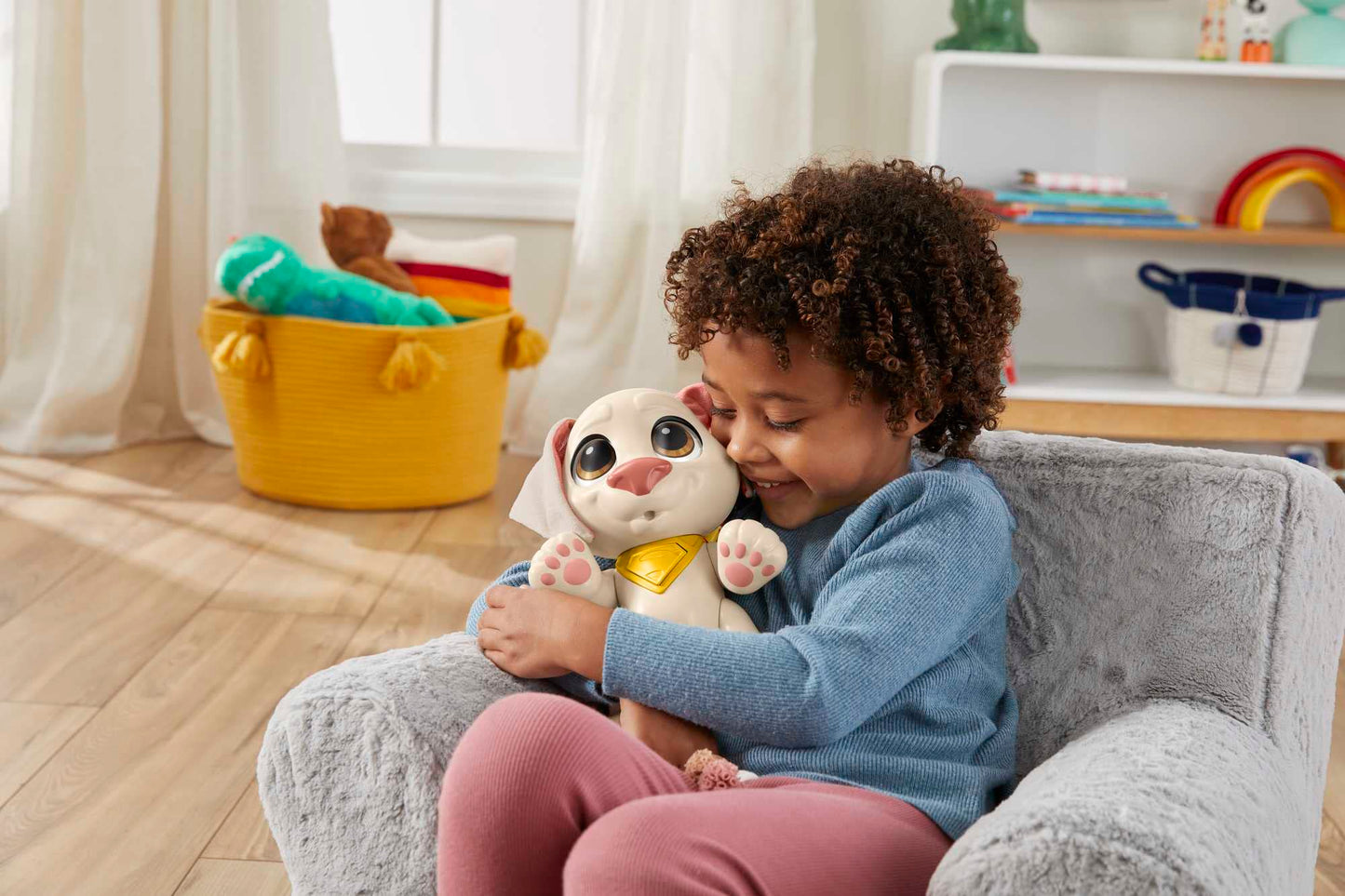 Fisher-Price DC Super Pets HGV05 - DC League of Super-Pets Baby Krypto, bewegliche Hundepuppe mit Geräuschen und Spielzubehör für Kinder ab 3 Jahren